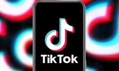 وجد TikTok أنه يراقب جميع إدخالات لوحة المفاتيح والنقرات على iOS